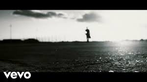Because our mp3s have no drm, you can play it on any device that. Bashung En Amont