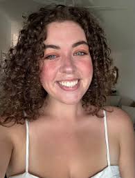 Responsible female roommate wanted April 2025