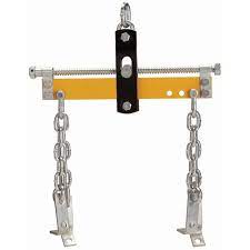 … for lifting loads the hoist is equipped with a durable 3 ton (6000 lb) hydraulic jack. 3 4 Ton Capacity Load Leveler