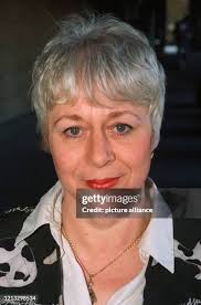 190 Kontakte Stock Photos, High-Res Pictures, and Images