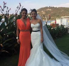 Ablası da ekranların sevilen oyuncularından biri olan zeynep beşerler'dir. Derya Beserler Ablasi Zeynep Beserler Ile