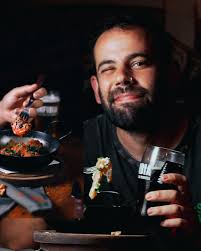 Algo de lo que comí, digo que hice contenido del Menu de @cerveceriaanfibia  jajaj es toda una tentación. Gracias por recibirme como en casa  #contentmanager #contentcreator #photographer #darkfoodphotography  #foodstyling