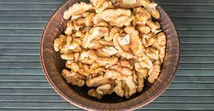 The acidity of the vinegar is believed to help stimulate the shedding of dead skin cells on the scalp. The Best Home Remedies For Hair Growth