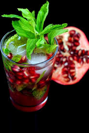 Pomegranate Mojito And A Cocktail Blog Hop Recipe Pomegranate Mojito Mojito Pomegranate