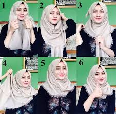 Bahan ceruti banyak diminati dan biasanya digunakan untuk hijab model apapun karena sifatnya yang lembut dan nyaman saat digunakan. Model Hijab Segi Empat Rawis Kerudung Tutorial Hijab Mudah Hijab