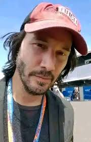 Me finishing invoicing late tonight..🤪 Sweet dreams! And good morning!💤🤣 