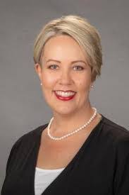 Leslie Workman's Instagram, Twitter & Facebook