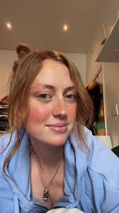 Ashley Cater's Instagram, Twitter & Facebook