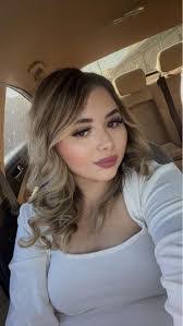 Anna Eady's Instagram, Twitter & Facebook