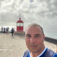 Après 18 ans (!) de carrière, la Nissan GTR tire sa révérence 🚘 Enfant de  Carlos Ghosn, ce modèle emblématique a longtemps constitué un rapport  prix/performance faisant référence. Après environ 48 000