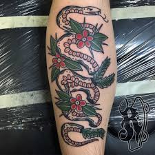Some people have never heard of this phrase before, but most would understand at least one of the meanings attached to it when they first see or hear it. Ryantattooer Join Or Die Snake Skate Traditional Blackclaw National