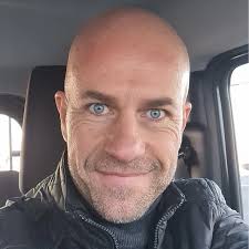 Ernst G. Kuhlmann (@ernstkuhlmann) · Cape Town, South Africa