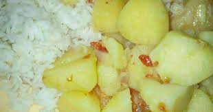 Add the beef stock water and always remember the ratio is 1;2, meaning 1 cup of rice, you'll need 2 cups of water. 15 Easy And Tasty Rice With Waru Recipes By Home Cooks Cookpad