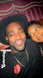 Is Kwesi Arthur rich? Is Sarkodie rich? Discuss for 20 marks.