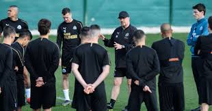 Es licenciado en ciencias de la actividad física y del deporte (inef) por la universidad politécnica de madrid. Rafa Benitez Reveals Secret Weapon Behind Understanding Young Newcastle Players Irish Mirror Online