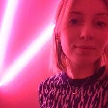 Julia Mark (jjuliamark)