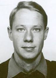 Sally Nash's Instagram, Twitter & Facebook