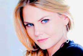 Katrina Edmondson's Instagram, Twitter & Facebook