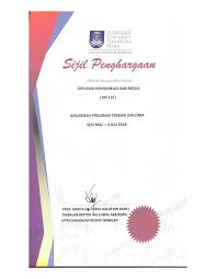 Ijazah sarjana muda dalam komunikasi tidak semestinya keperluan untuk penerimaan ke dalam program ijazah induk. Fakulti Komunikasi Pengajian Media