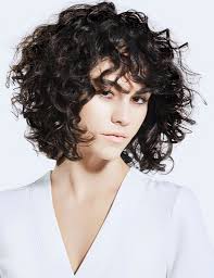 Curly shag haircuts for short medium long curls list: Short Curly Hair Cuts For Women 2020 Novocom Top