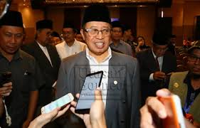 Perutusan gawai dayak 2017 ketua menteri sarawak datuk amar abang johari tun openg utusan borneo online. Almarhum Sangat Rapat Dengan Sarawak Abang Johari Kuching Kampung Heritage