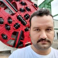 1700+ perfis com “Greggio”