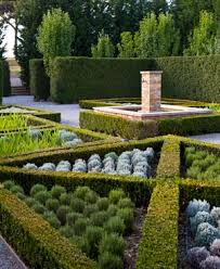 Garden Design No 14 Box Me In Garden Design Garden Hedges Formal Garden Design