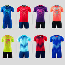 Banyak pilihan yang bisa kalian pilih, tentu dengan tampilan yang tidak kalah keren dengan kits sepakbola timnas indonesia, justru terlihat lebih keren. Kit Dls Futsal Keren Shefalitayal