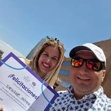 Por muchos años me sentí la oveja negra dentro de mi grupo de ingenieros.  Mientras todos salíamos de la oficina después de una jornada laboral, la  mayoría a sus casas u otras