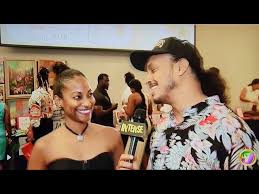 Loop Speaks to Patron, Dahlia McDaniel Dickson at Suga Lifestyle's  Christmas Connection 2019