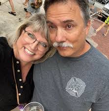 Adam Szpak's Instagram, Twitter & Facebook