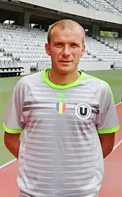 Fc universitatea cluj se întărește în compartimentul ofensiv odată cu transferul lui derick ogbu, un vârf de atac cu vastă experiență. Cel Mai Bun Nuante De DrÄƒguÅ£ Hanorac U Cluj Livada Batraneasca Ro