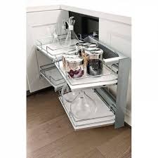 Retrouvez tous les conseils d'aménagement de votre cuisine. Ferrure D Angle Smart Corner Extractible Pour Meuble Bas Accessoires Cuisines