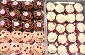 Pink color shows that its for a baby girl! It S A Girl Baby Shower Cupcakes Chelsweets