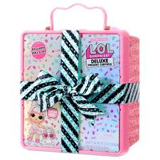 Dive into the lol hub on spotify now! L O L Surprise Deluxe Present Surprise Pink Smyths Toys Superstores
