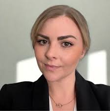 I just want to say a massive thank you to everyone who has supported me so… 