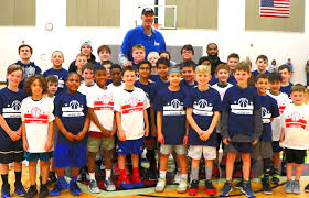 Find the perfect gheorghe muresan stock photos and editorial news pictures from getty images. Tallest Nba Player Ever World Record Set By Gheorghe Muresan