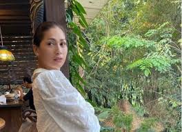 Tata janeeta dibanjiri dengan ucapan selamat. Tata Janeeta Diduga Pacari Brotoseno Mantan Suami Angelina Sondakh Era Id