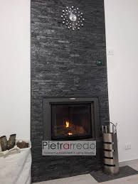 I rivestimenti in pietra possono soddisfare ogni esigenza per creare ambientazioni dal gusto classico dove la pietra ricorda i manufatti del passato e le antiche abitazioni, oppure ottenere ambienti moderni e di design dove la i rivestimenti in pietra live stone sono adatti per rivestimenti interni ed esterni. Rivestimento Pietra Quarzite Nera 50 Pietrarredo A 51 90 Mq