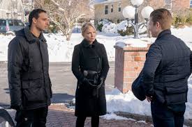 Thursday's season premiere is called guardians and gladiators. in the episode, olivia benson (series star mariska hargitay) and her special victims unit team find themselves dealing with a lot of issues as they look. Review Law Order Svu 22 10 Welcome To The Pedo Motel On Law Order S Re View Podcast Fanversation