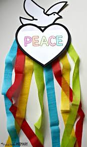 Beautiful Peace Craft So Easy And Inspirational Peace Crafts International Day Of Peace Remembrance Day