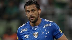Fluminense football club é uma agremiação poliesportiva e cultural sediada no bairro de laranjeiras, zona sul da cidade do rio de janeiro, no brasil, fundada em 21 de julho de 1902. Football News Fred To Leave Cruzeiro And Cycle To New Club Fluminense For Charity Eurosport