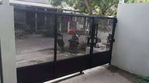 ️ walaupun berada di luar bangunan, teras rumah merupakan salah satu bagian paling berperan dalam menentukan keindahan sebuah hunian. Pembuatan Pintu Pagar Dorong Tema Industrial Bahan Expanded Metal Konstruksi Dan Taman 800438132
