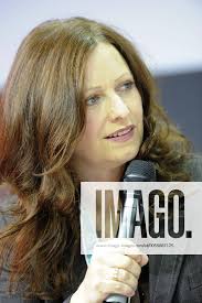 Leo Busch Moderatorin n-tv, Fernsehmoderatorin. Portraet, Portrait,  Brustbild, hier beim