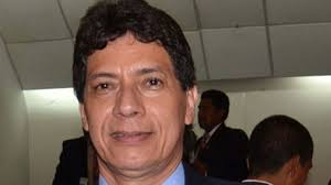 Federación Boliviana de Fútbol reestructura la Comisión de Árbitros y elige  a Saucedo, Cuevas y Estrada