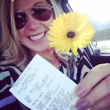 Amanda Lambros (@amlambros)