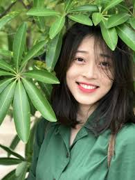 Thần tượng âm nhạc việt nam 2010. Ngay Ngáº¥t Loáº¡t áº£nh Khong Son Pháº¥n Cá»§a A Háº­u PhÆ°Æ¡ng Nga Trong Ká»³ Há»c Quan Sá»±