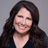 Jennifer Sutton's Instagram, Twitter & Facebook