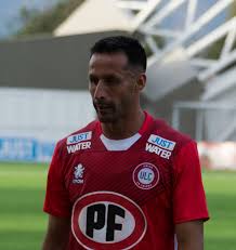 Union la calera won 2, drew 2 and lost 3 of 7 meetings with colo colo. Christian Vilches Wikipedia