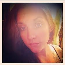 Cara Linton's Instagram, Twitter & Facebook